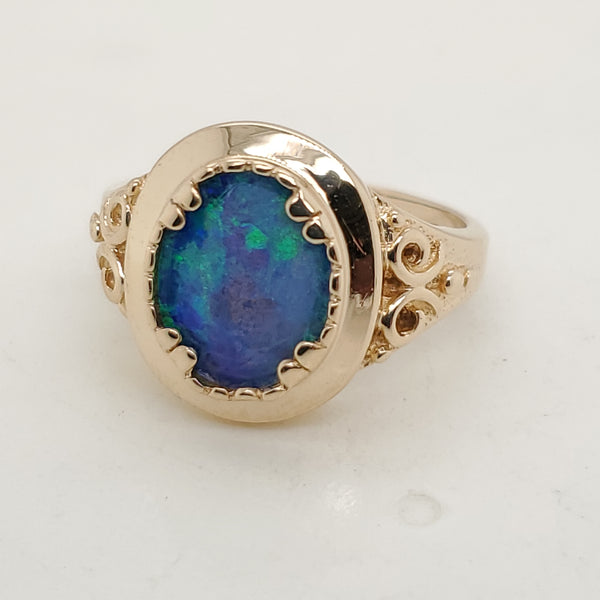 14kt Yellow Gold Opal Ring