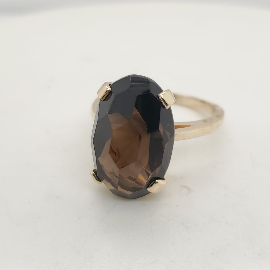 14kt Yellow Gold Checkerboard Faceted Smoky Topaz Ring