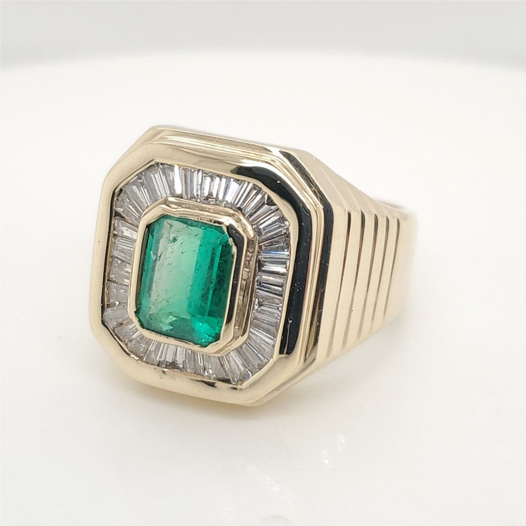Mens 14kt Yellow Gold Emerald and Diamond Ring
