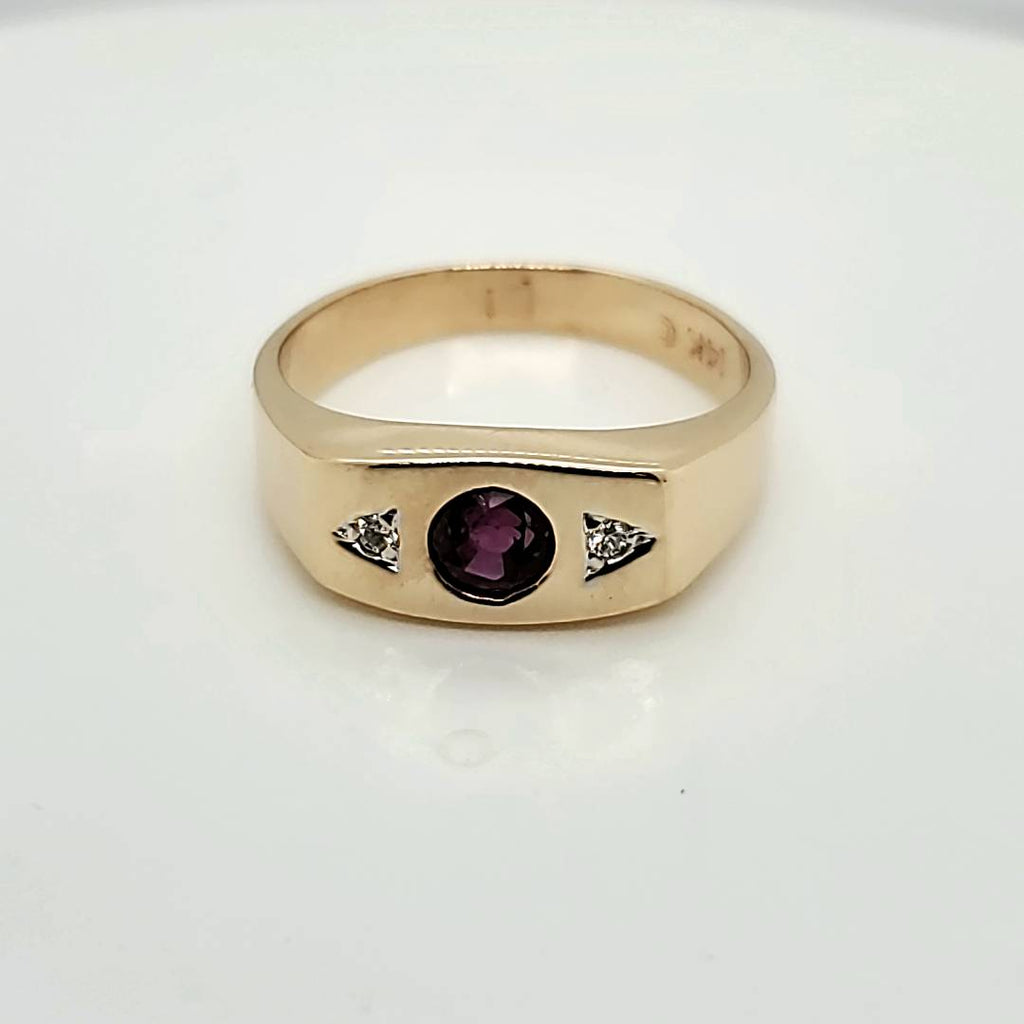Vintage Mens 14kt Yellow Gold Diamond and Ruby Ring