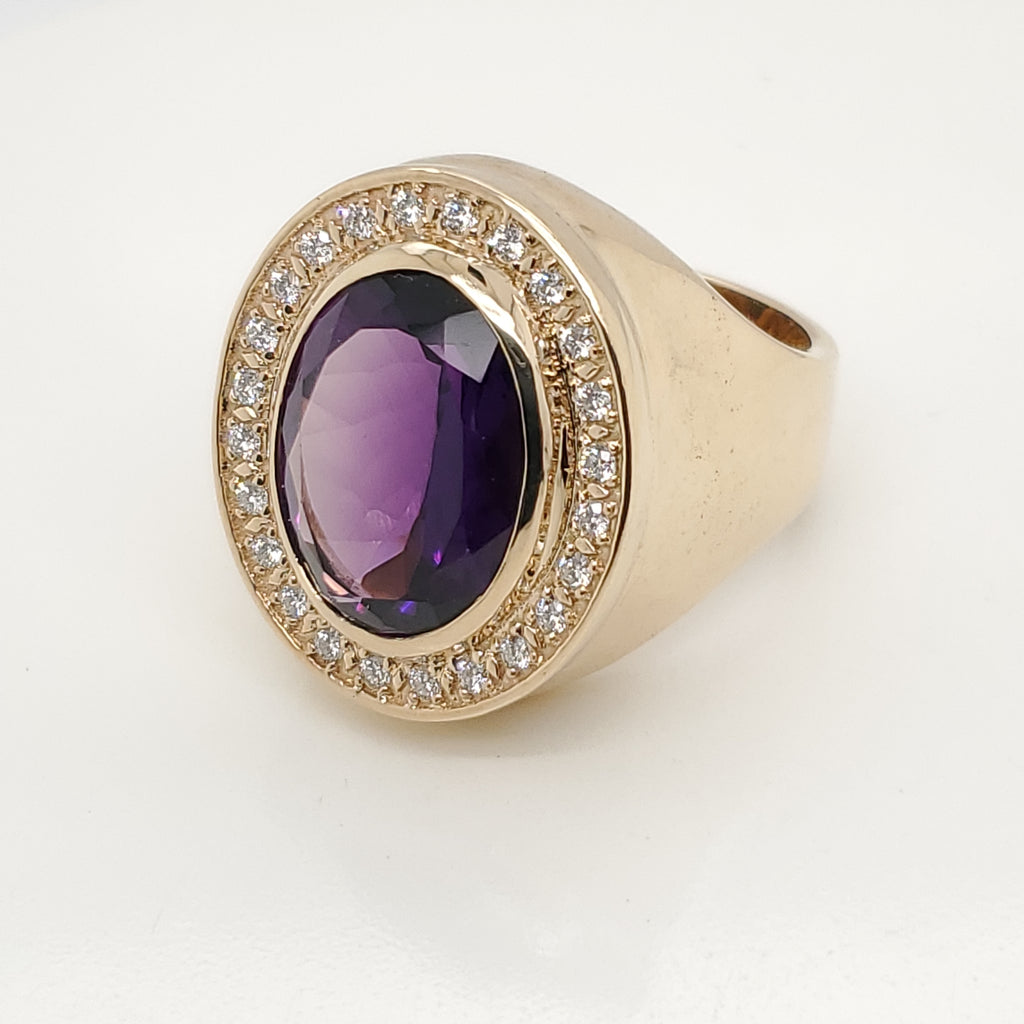 Mens 14kt Yellow Gold Amethyst and Diamond Ring