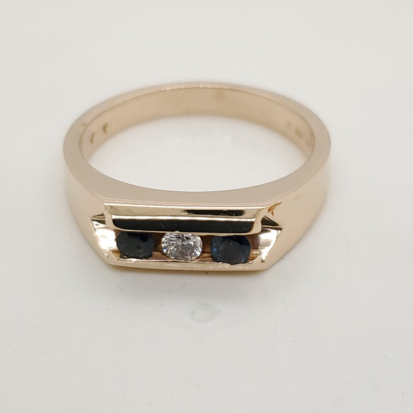 Vintage Mens 14kt Yellow Gold Diamond and Sapphire Ring
