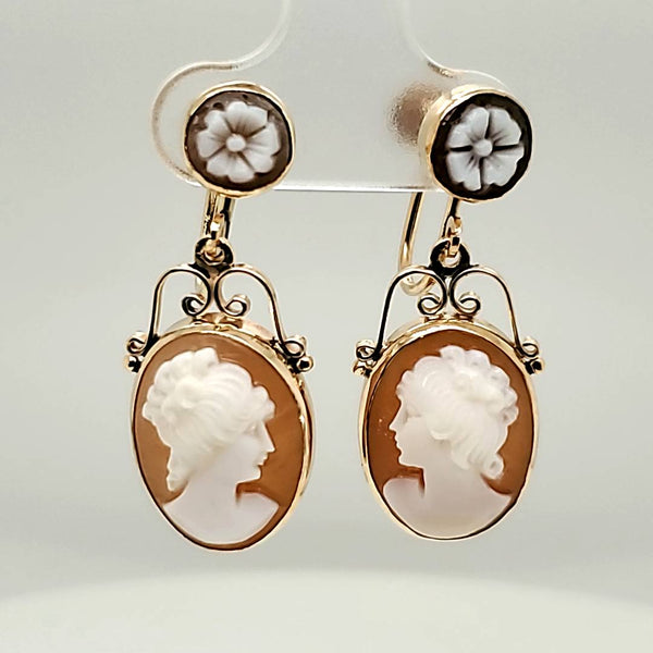 Vintage Screw Back 14kt Yellow Goldl Cameo Earrings