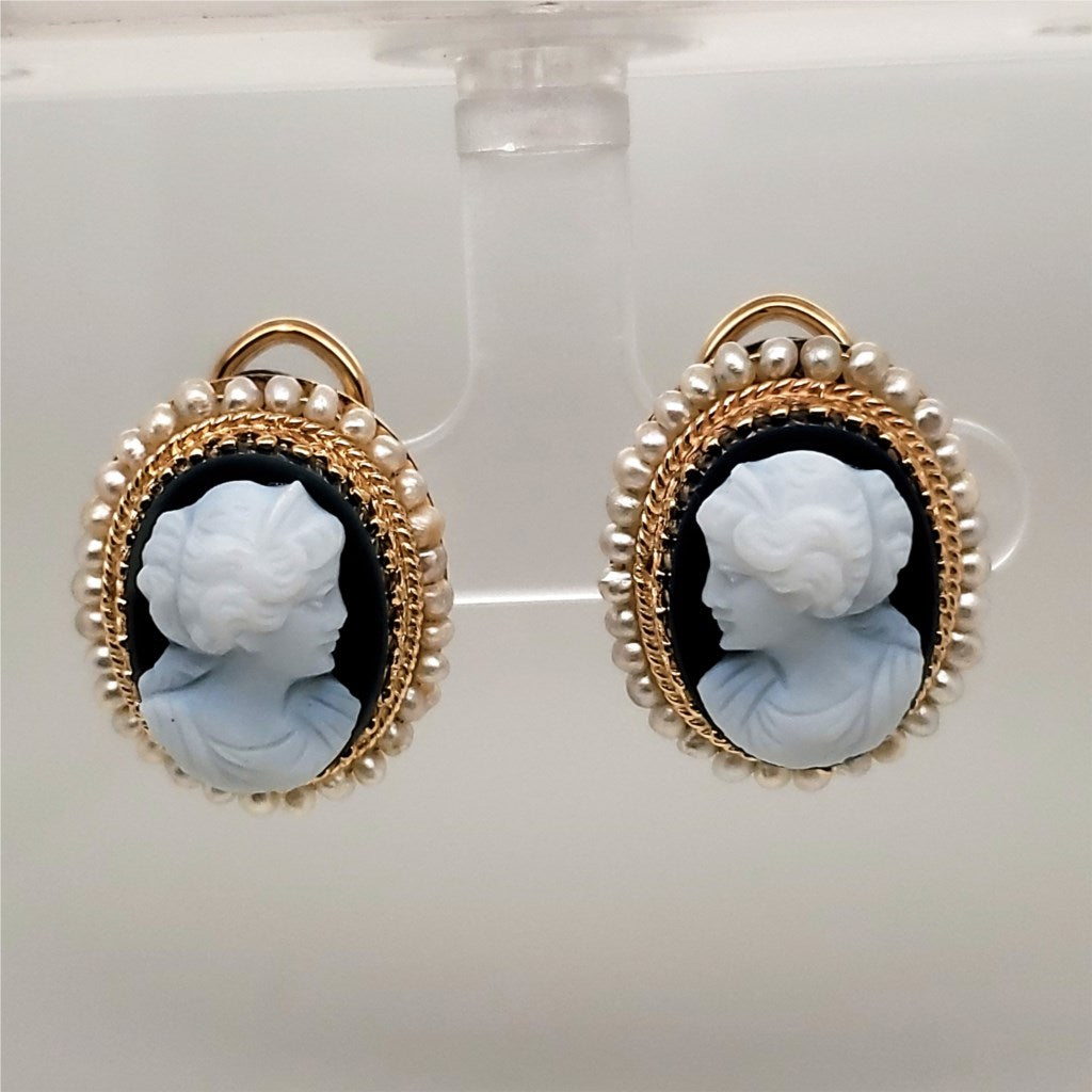 Vintage 14Kt Carved Hard Stone Cameo and Pearl Clip on Earrings