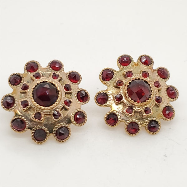 Vintage 14Kt Yellow Gold Bohemian Garnet Earrings