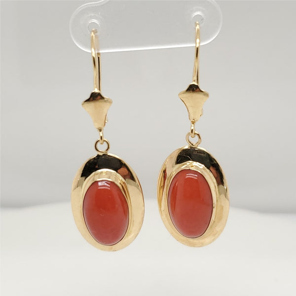 18Kt Yellow Gold  Coral Dangle Earrings.