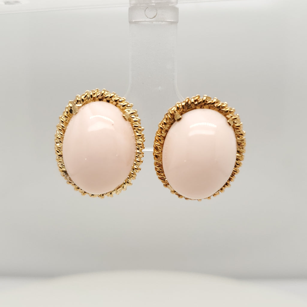 18kt Yellow Gold Coral Earrings