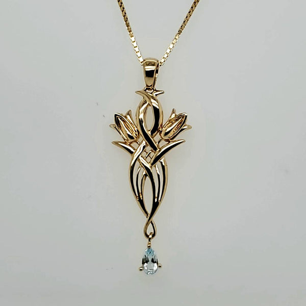 14Kt Yellow Gold And Aquamarine Pendant