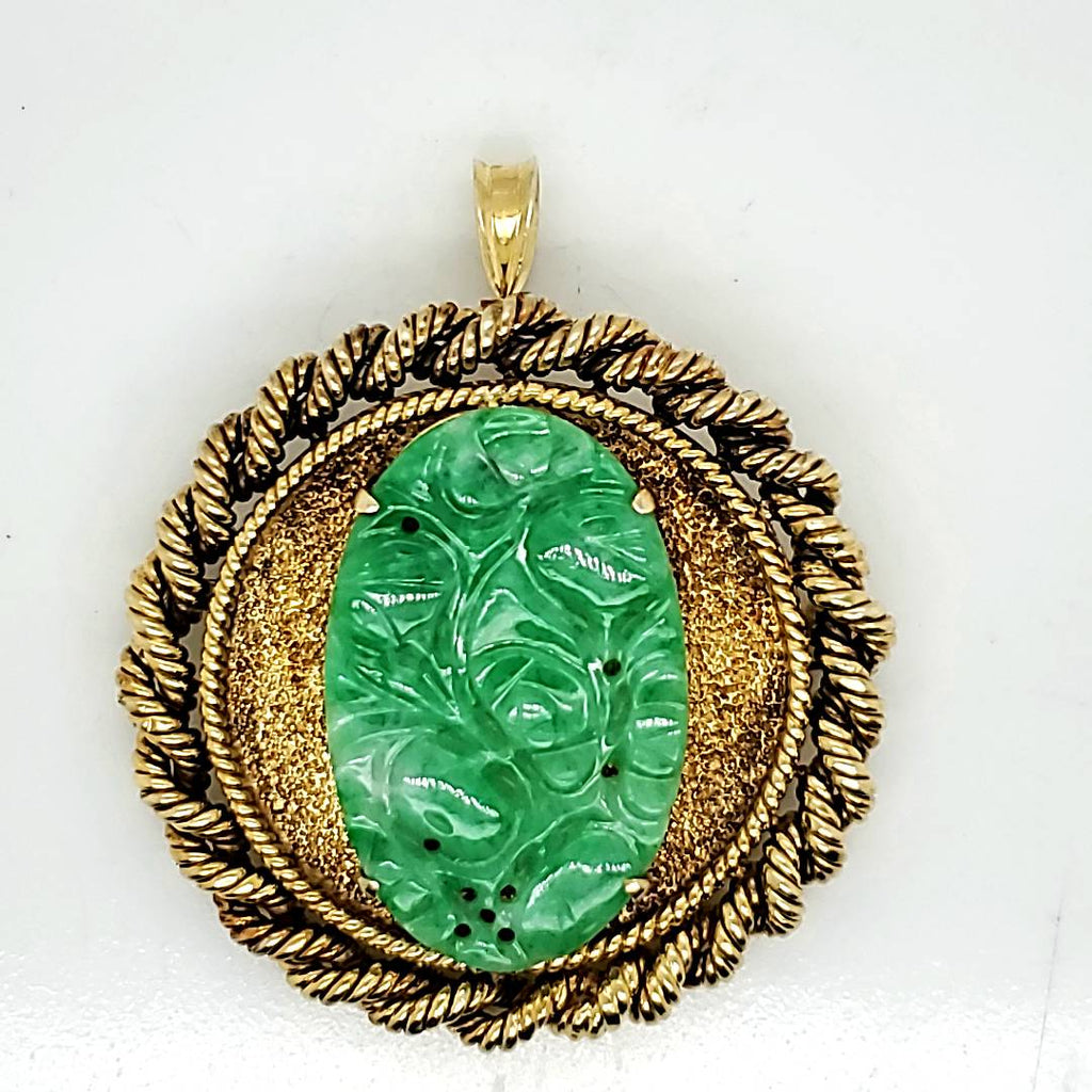 Vintage 18kt Yellow Gold and Jadeite Jade Pendant/Brooch