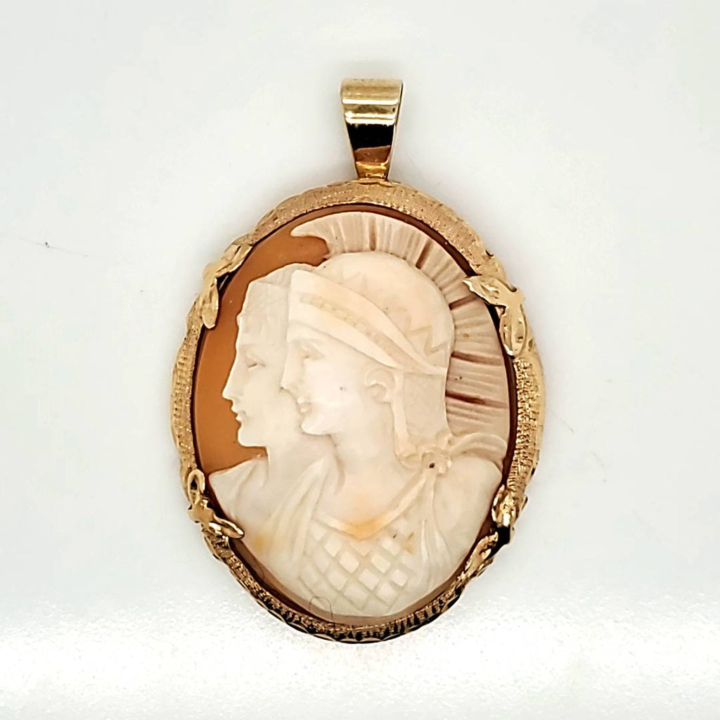 Vintage 14Ktyg Diamond Shell Cameo Pendant