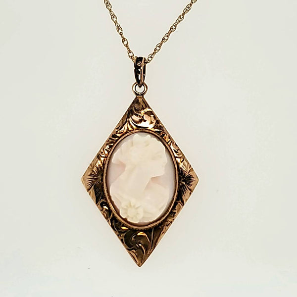 Antique Victorian 10kt Yellow Gold Carved Shell Cameo Lavalier
