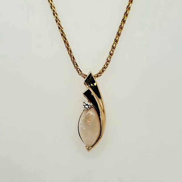 14kt Yellow Gold Opal and Diamond Pendant Necklace