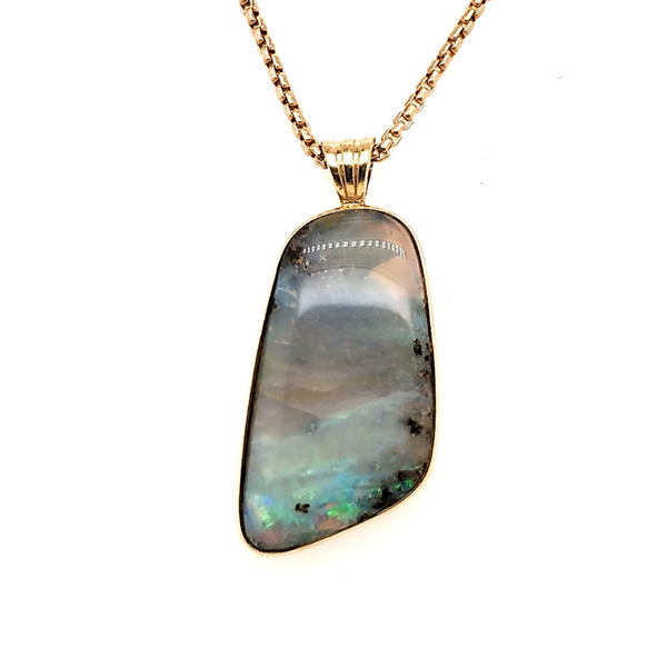 14kt Yellow Gold Opal Pendant Necklace