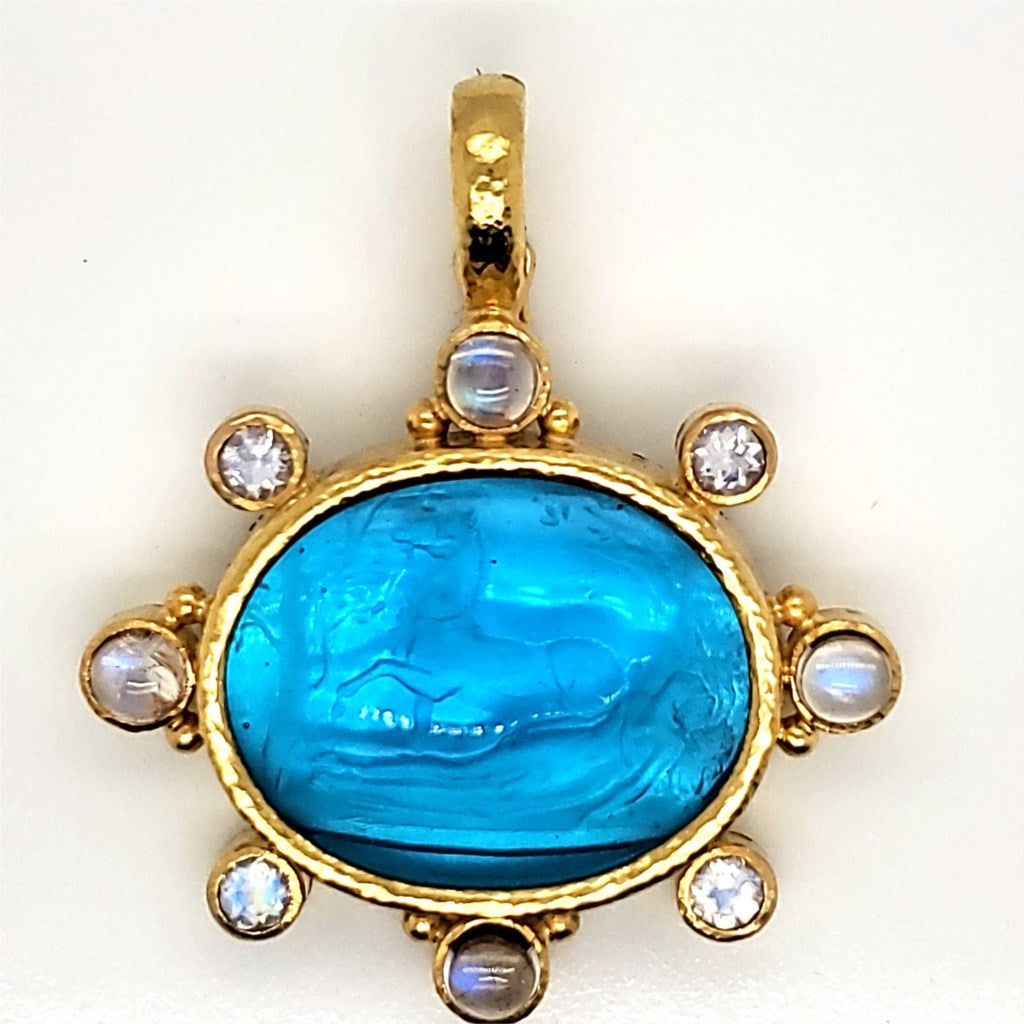 Elizabeth Locke 19kt yellow gold and moonstone carved intaglio pendant