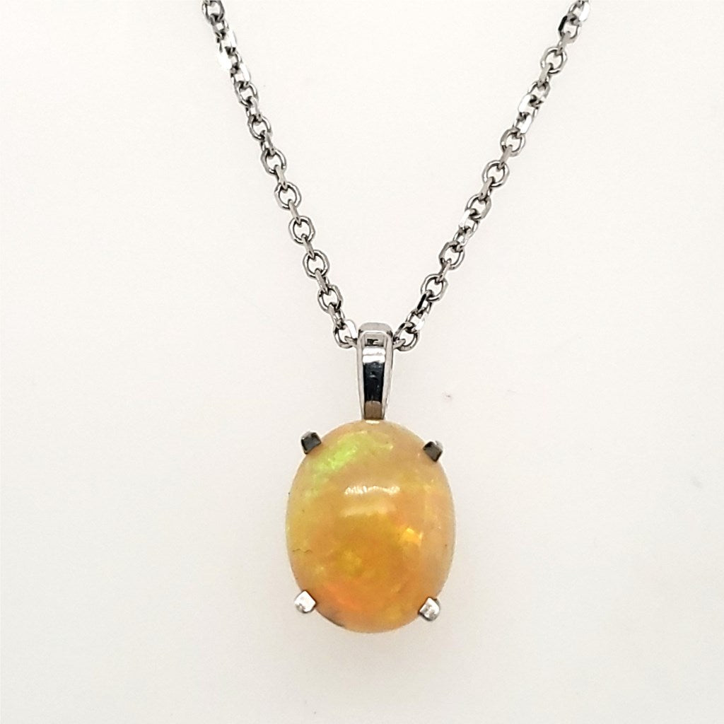 14kt White Gold Oval Opal Pendant Necklace