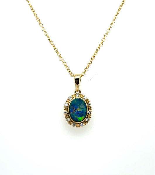 0.57 Cttw 14kt Yellow Gold Opal And Diamond Necklace