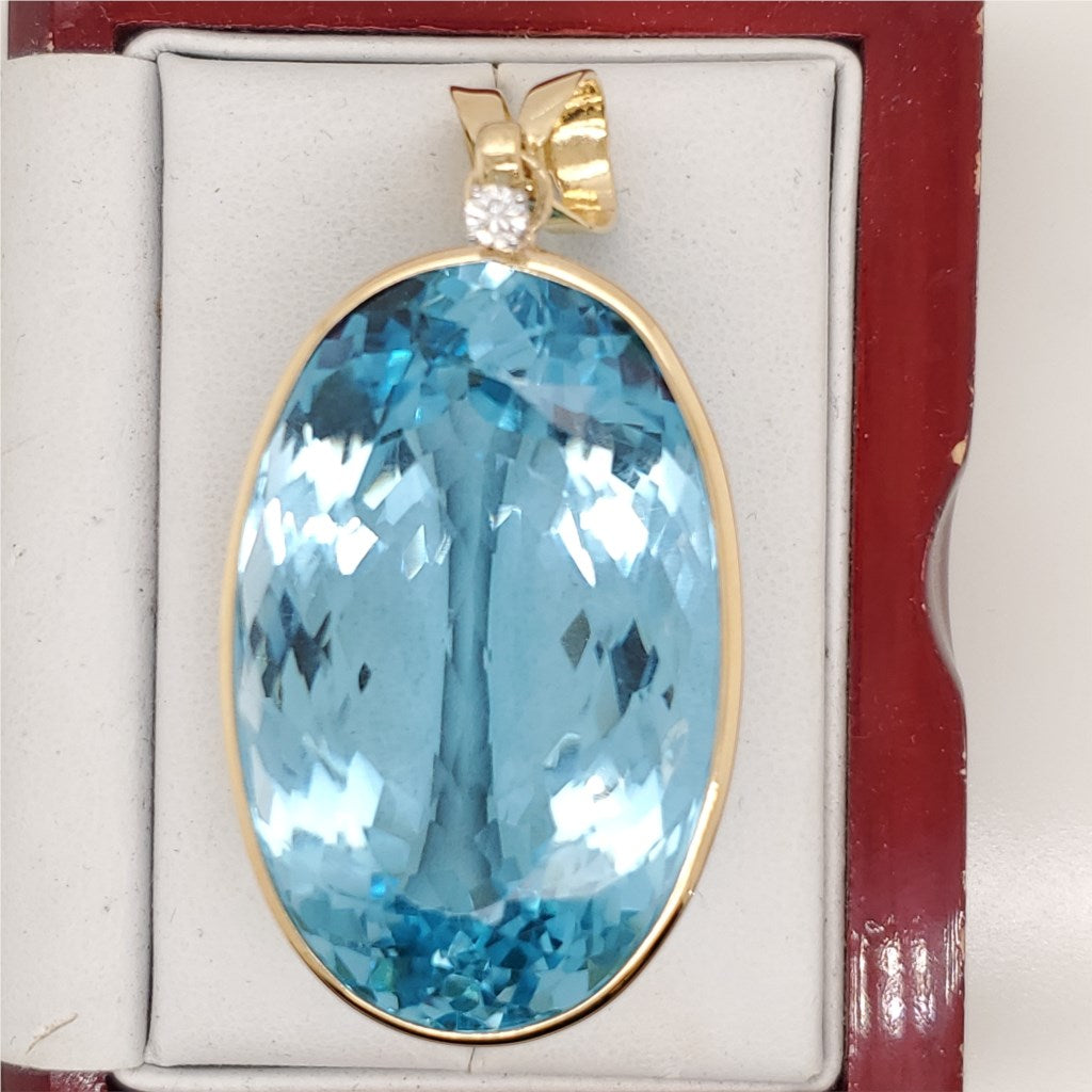 18kt Yellow Gold Swiss Blue Topaz and Diamond Pendant Necklace