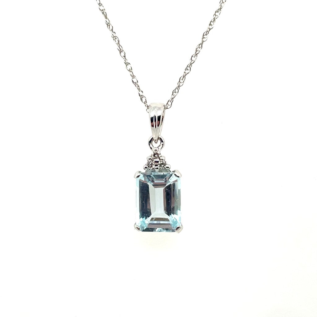 14kt White Gold Aqua And Diamond Pendant On Chain