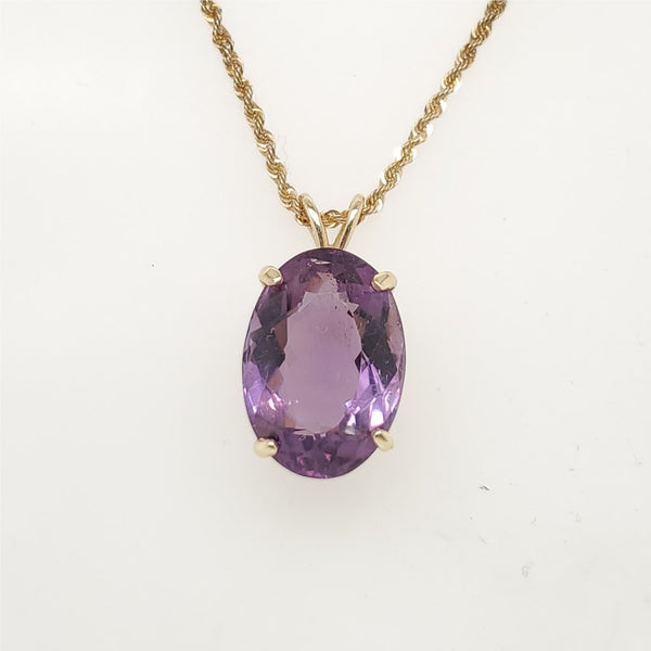 14kt Yellow Gold Amethyst Pendant Necklace