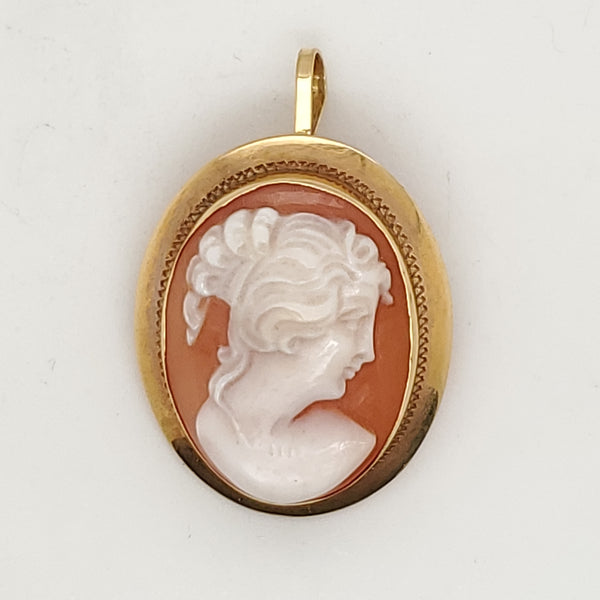 Vintage 18kt yellow gold cameo pendant and brooch