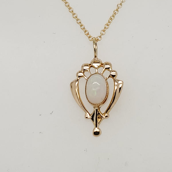 Art Deco 14kt Yellow Gold Opal Lavalier Pendant Necklace