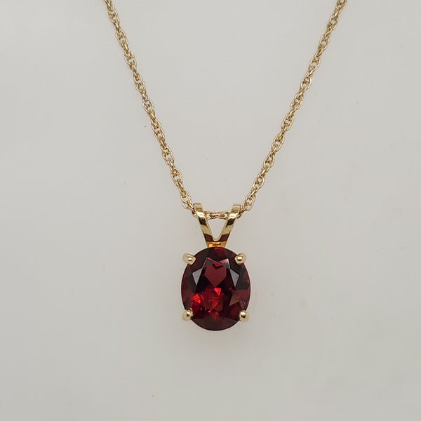 14kt Yellow Gold Garnet Pendant