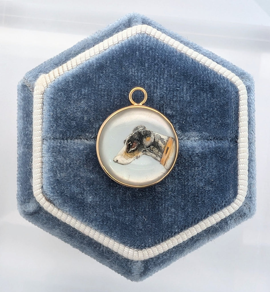 14K Yellow Gold Vintage Canine ""Essex Crystal"" Quartz and Mother-of-Pearl Charm