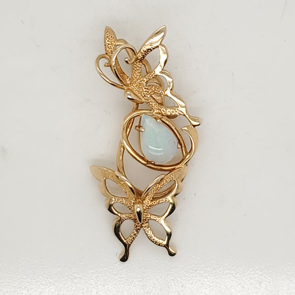 14kt Yellow Gold Opal Pendant