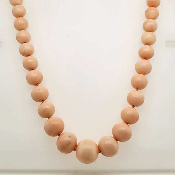 Vintage 18kt Yellow Gold and Coral Bead Necklace
