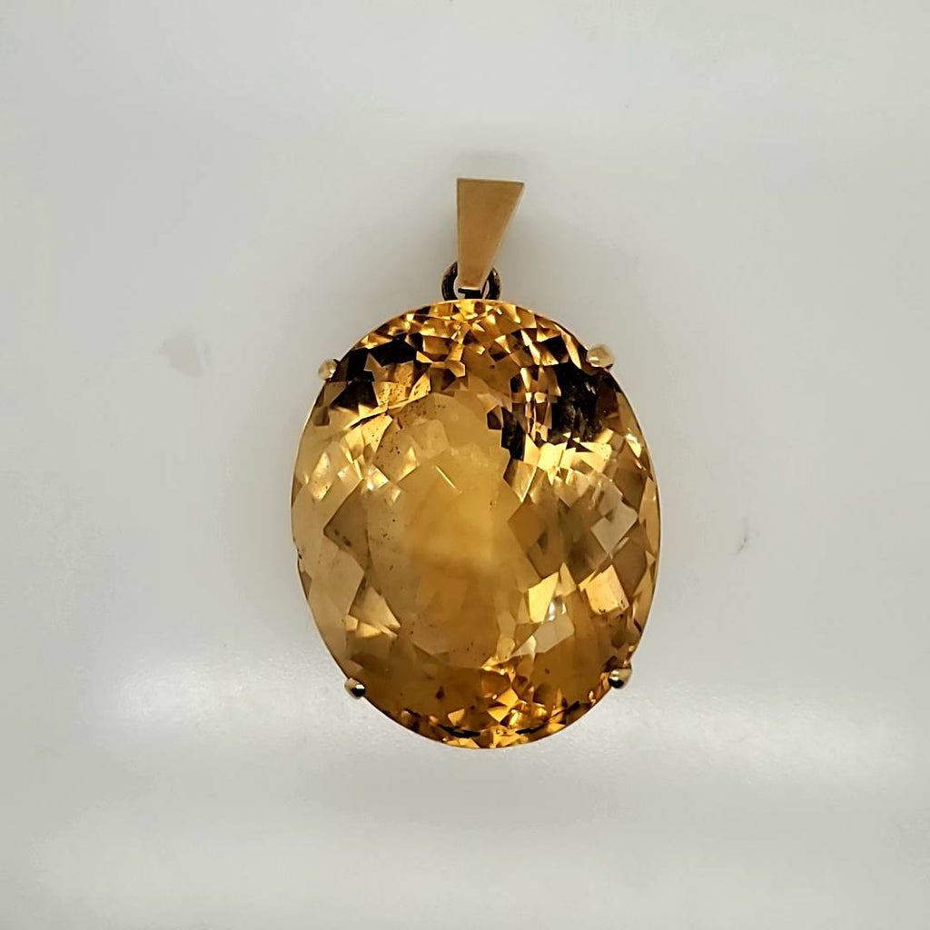18kt Yellow Gold 192 Carat Oval Citrine Pendant