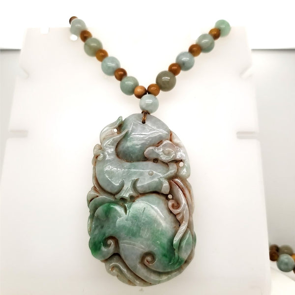 Vintage Carved Jadeite Jade Necklace