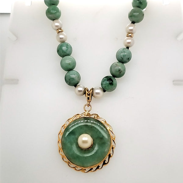 Vintage Carved Jadeite Jade Necklace