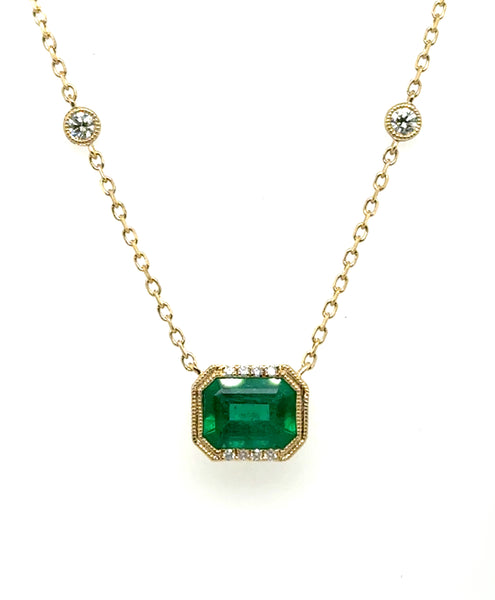 1.66 Cttw 14kt Yellow Gold Emerald Cut Emerald And Diamond Necklace