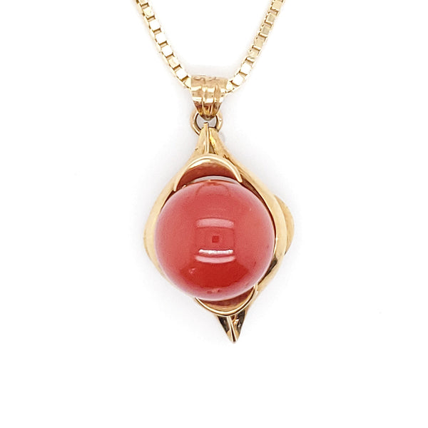 Vintage 18kt Yellow Gold Red Coral Ball Necklace