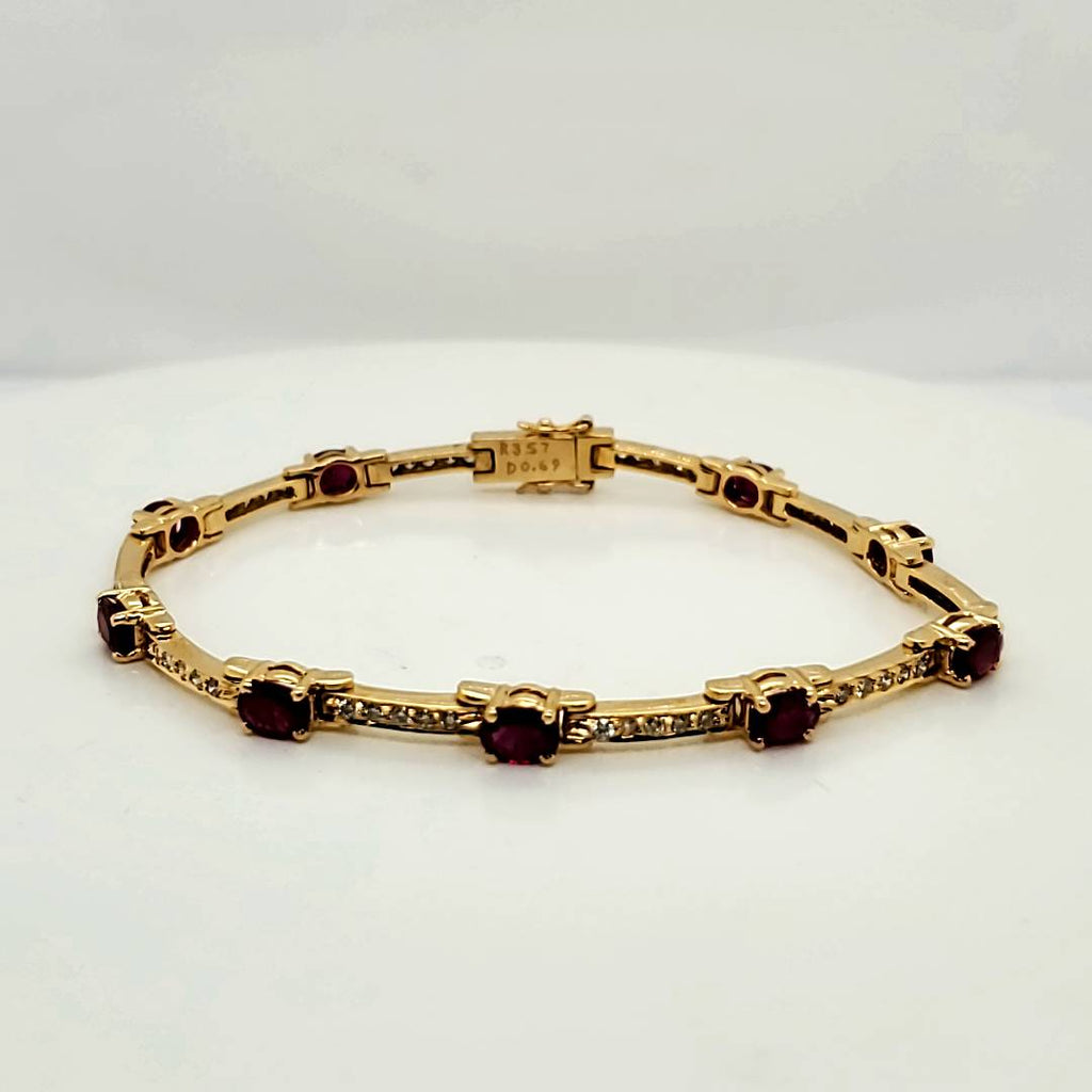 18kt Yellow Gold Ruby and Diamond Bracelet