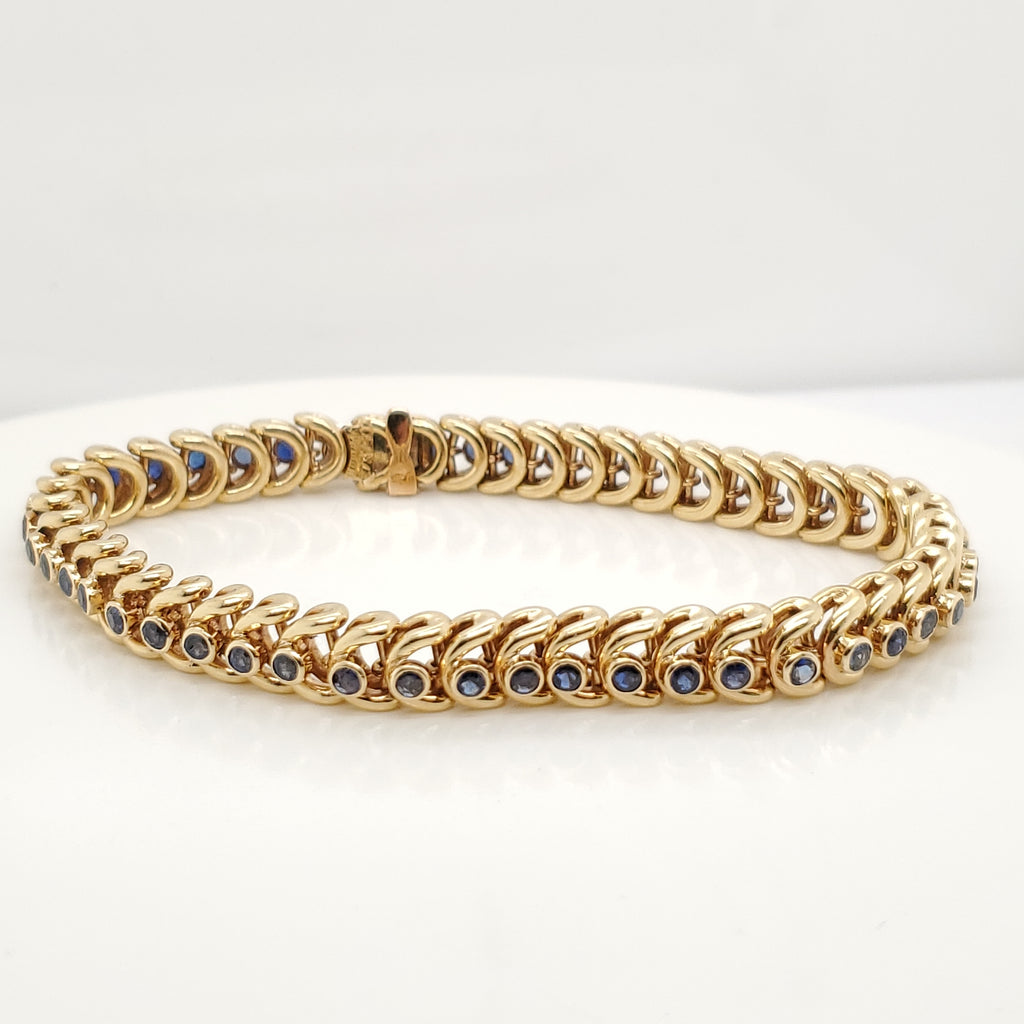 18kt Yellow Gold Blue Sapphire Bracelet