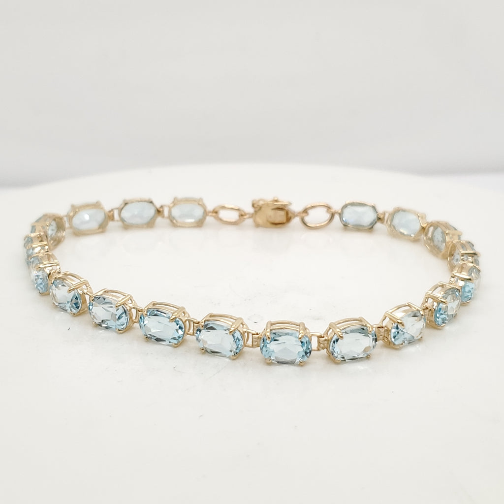14kt Yellow Gold Swiss Blue Topaz Bracelet