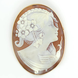 Cameo White Lds Head On Brown Background 14Kt Yg