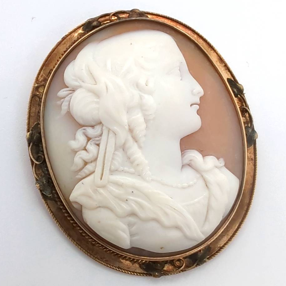 Victorian Cameo Brooch