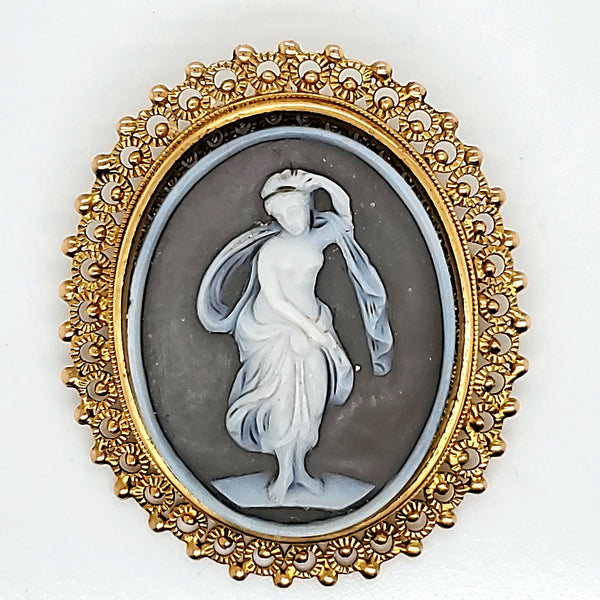 Vintage 14kt Yellow Gold Carved Agate Cameo