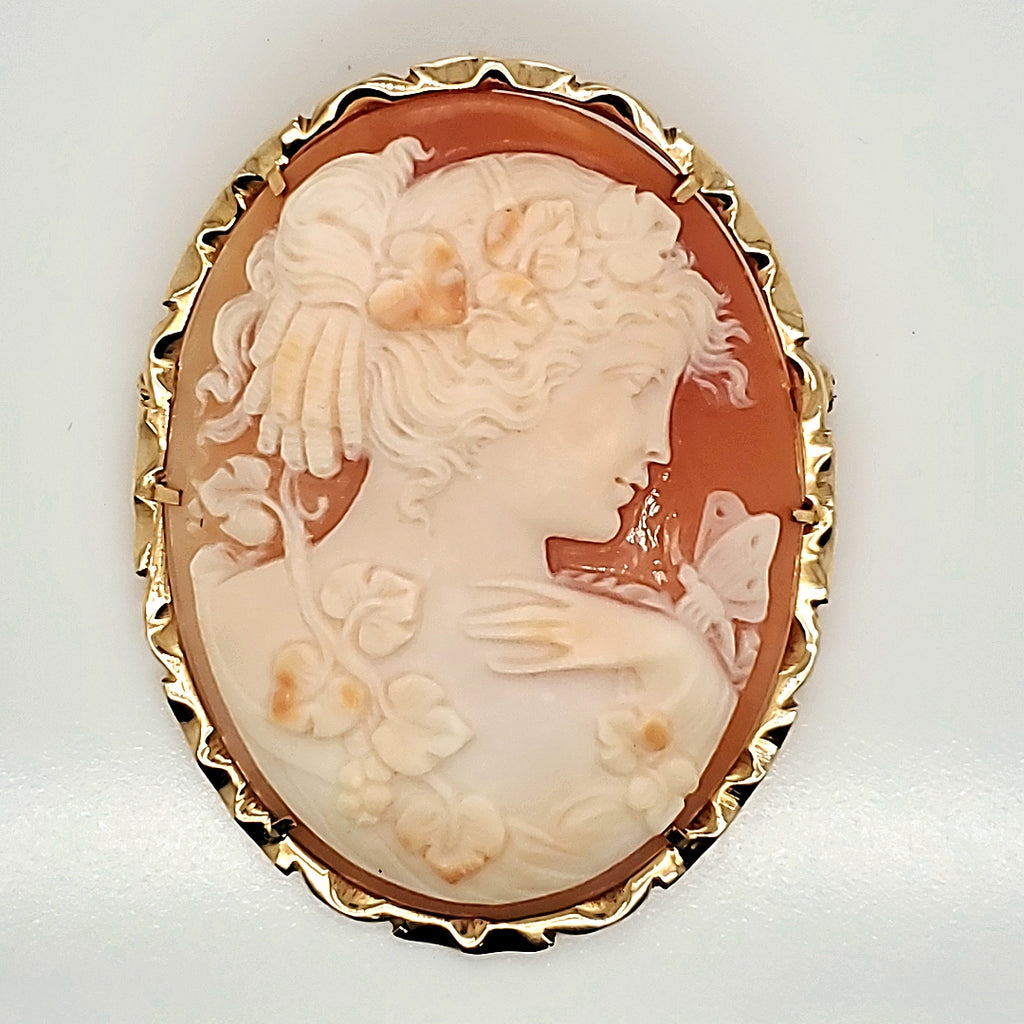 Vintage 14Ktyg Diamond Shell Cameo Brooch/Pendant