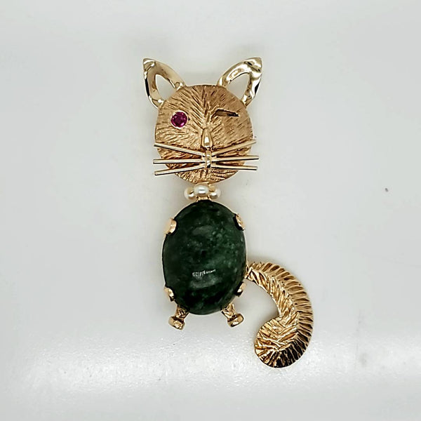 Vintage 14kt Yellow Gold Cat Brooch