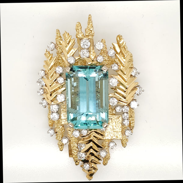 Vintage Peter Lindeman 18kt Yellow Gold Aquamarine and Diamond Brooch