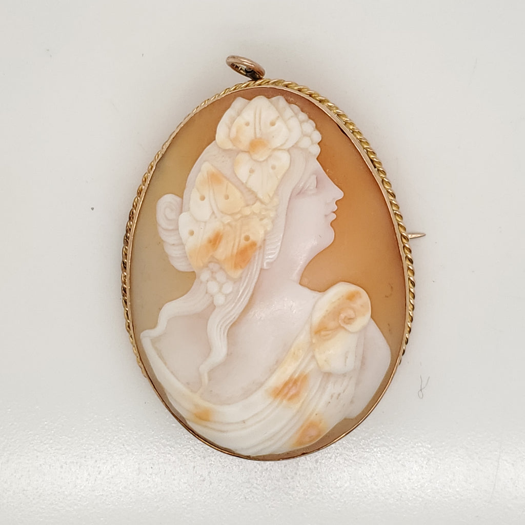 Vintage 14Kt Yellow Gold Carved Shell Cameo Pendant Brooch