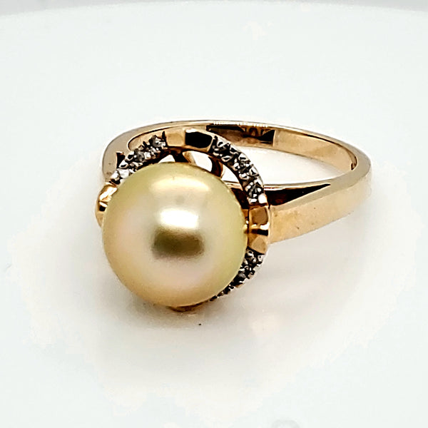 14kt yellow gold 11.5mm golden pearl & diamond ring