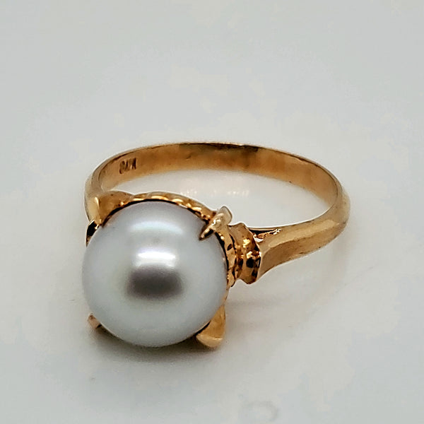 Vintage 18kt Yellow Gold Cultured Akoya Pearl Ring