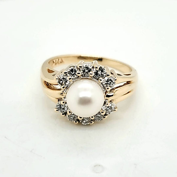 14kt Yellow Gold Pearl and Diamond Ring