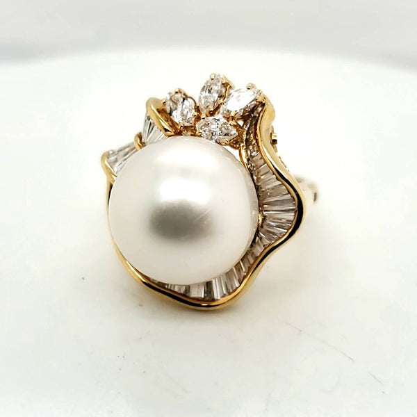 18kt Yellow Gold South Seas Pearl and Diamond Ring