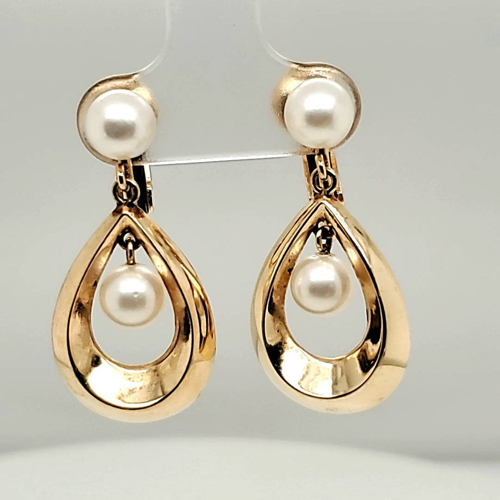 Vintage 14kt Yellow Gold Clip On Pearl Earrings