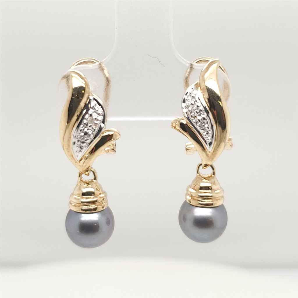 14kt Yellow Gold Black Pearl and Diamond Dangle Earrings